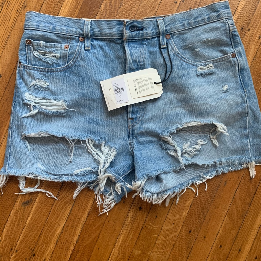 Levi jean shorts
